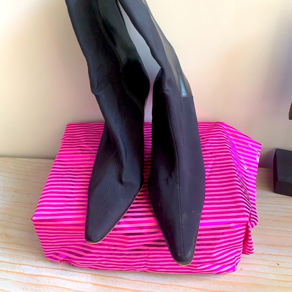 2 1/2 in skinny Heel with Nylon/Leather combo